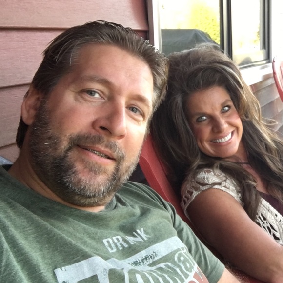 🌷TRACY 🌷Ambassador and TOP SELLER - Picture 5 of 7